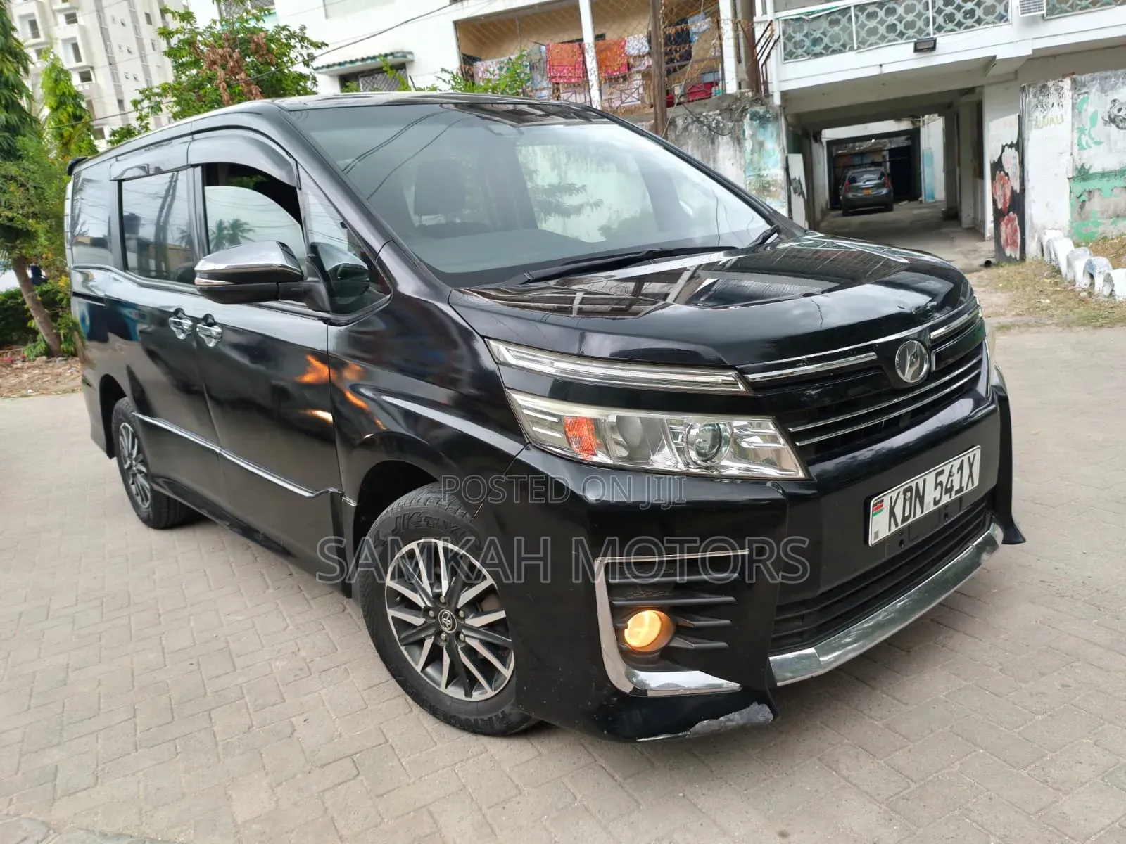 Toyota Voxy 2017 Black