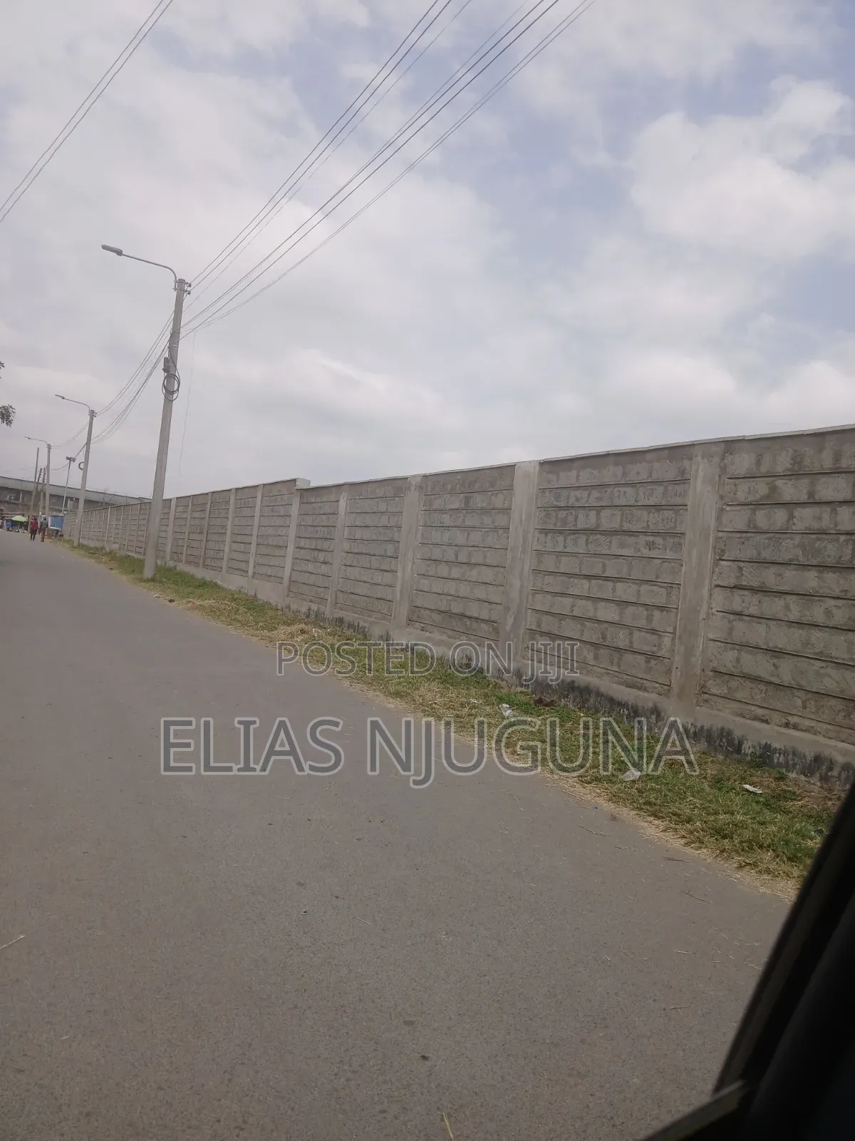 3/4acre (200 ×150) Jogoo Road Selling Price 120m Negotiable