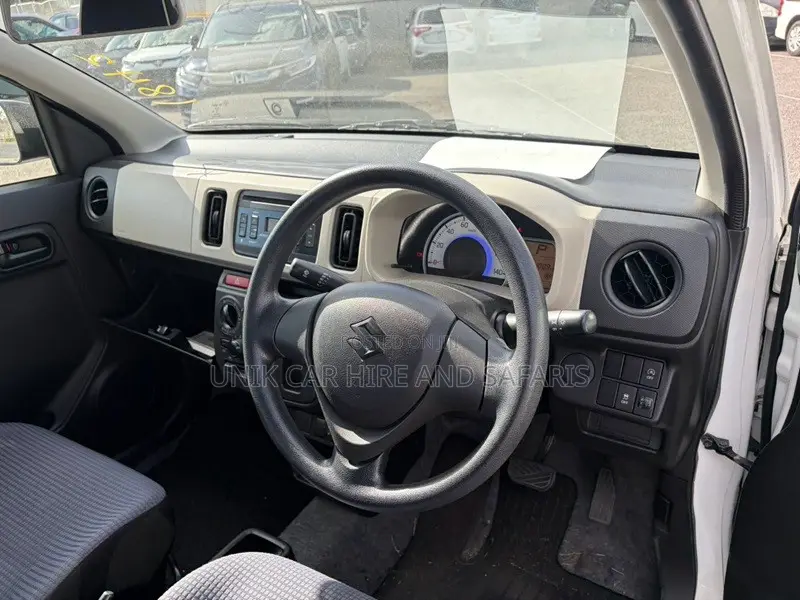 Suzuki Alto 660cc FWD 2019 White