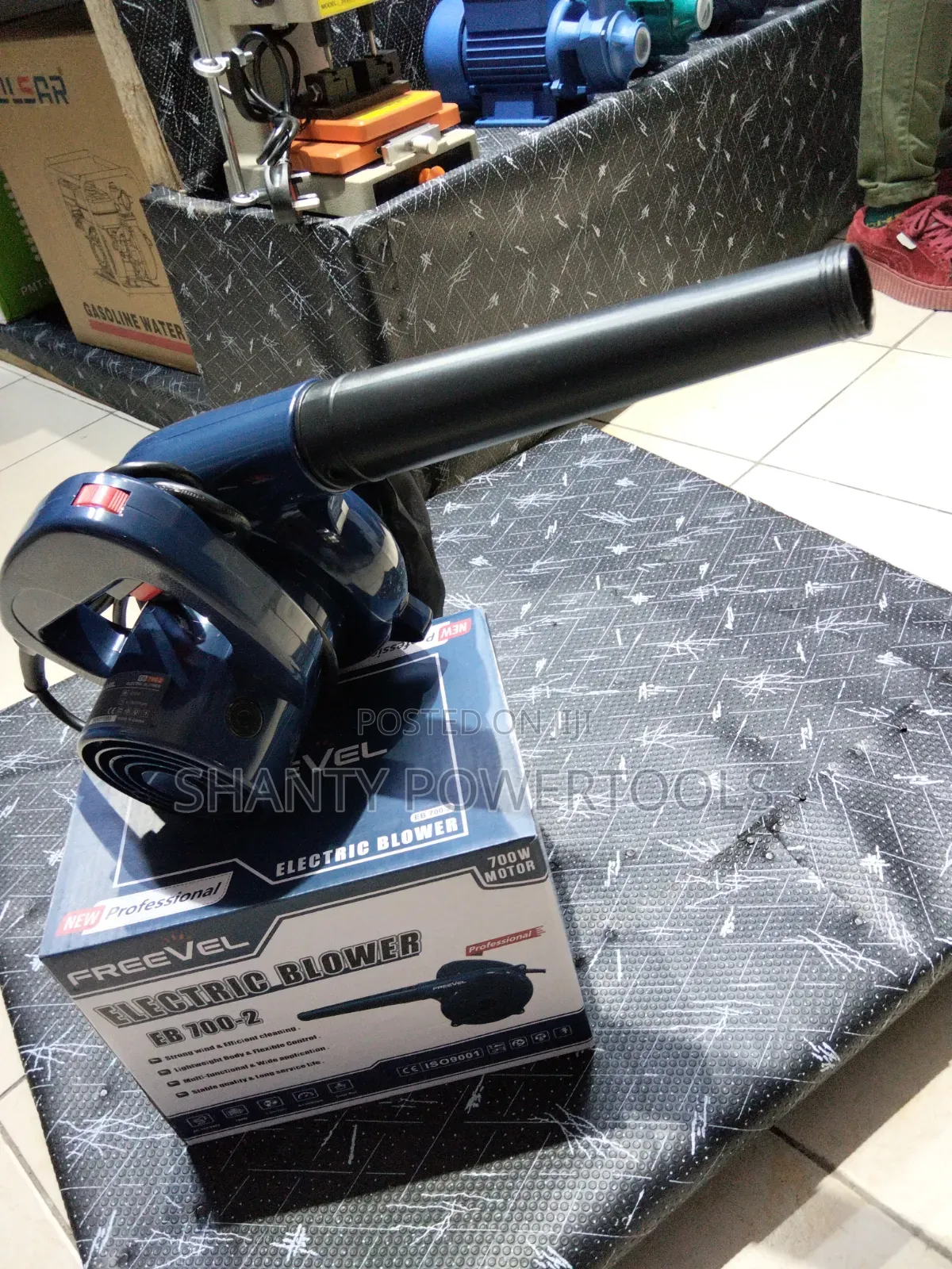 Air Blower 700w