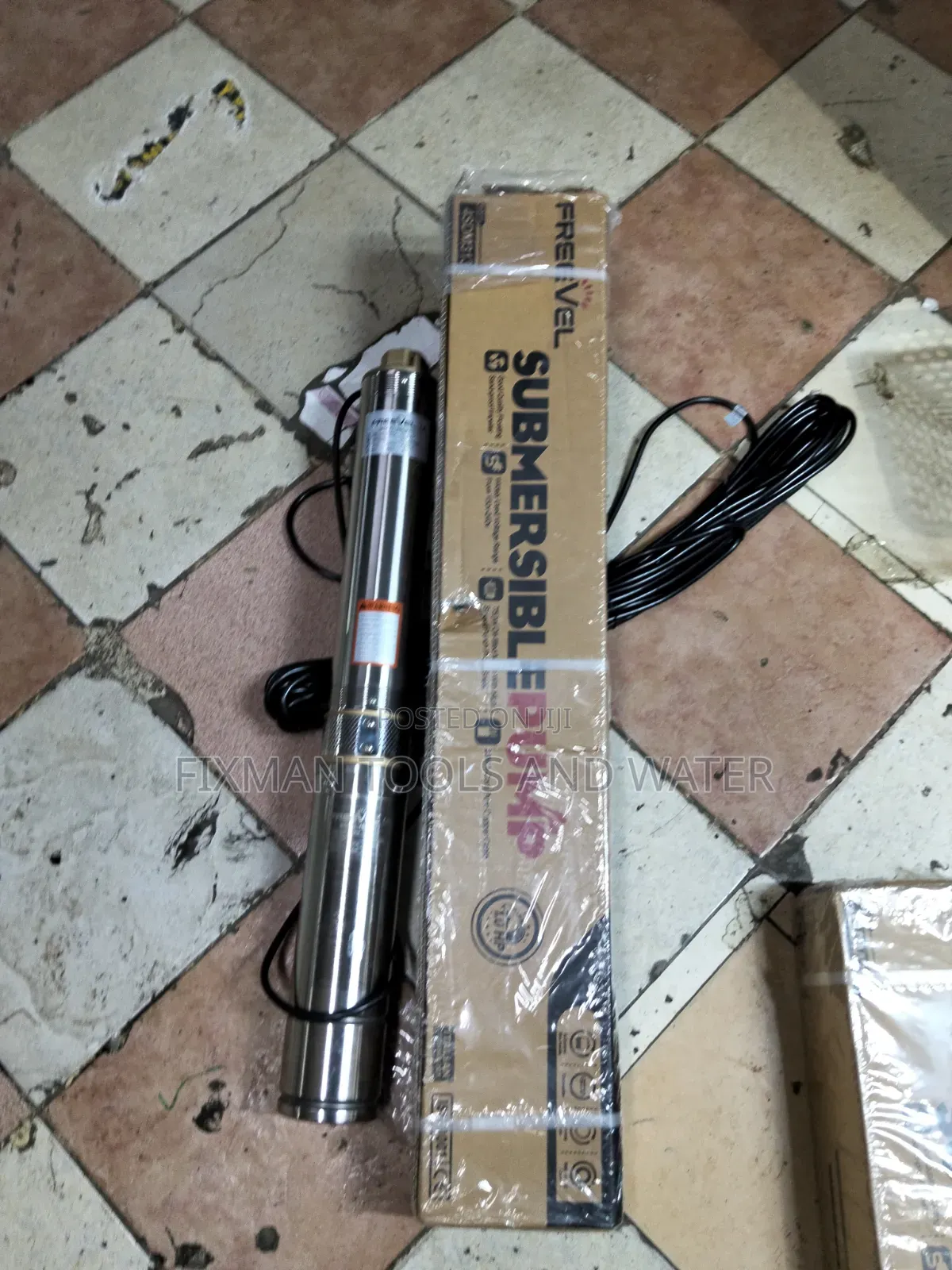 High Pressure FREEVEL Water Pump 1HP 750W 85M Control Box Cable 90 Ft