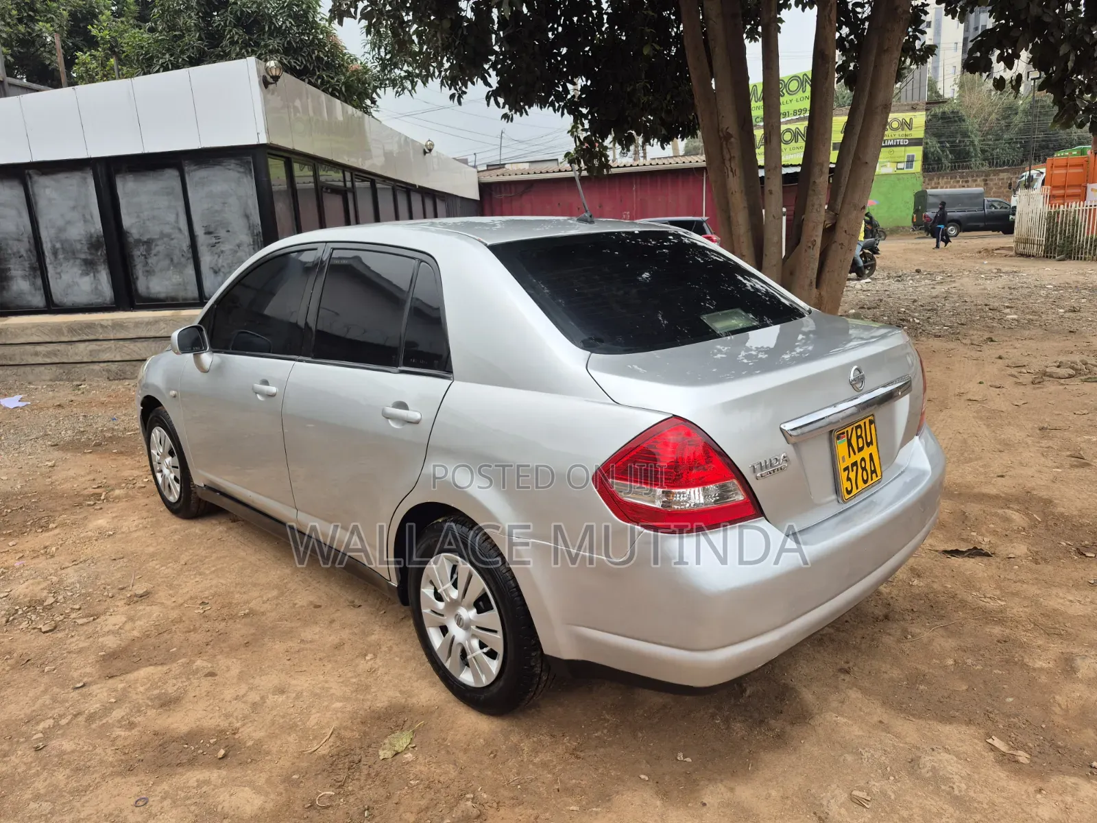 Nissan Tiida 2007 Silver