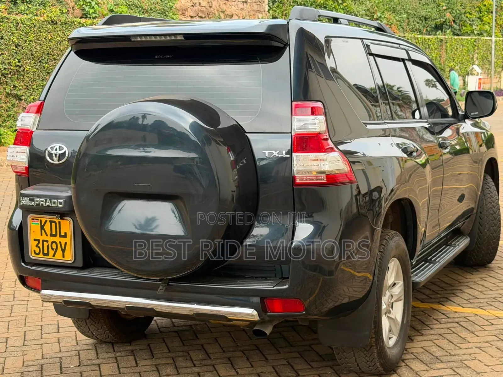 Toyota Land Cruiser Prado 3.0 TD 2011 Gray