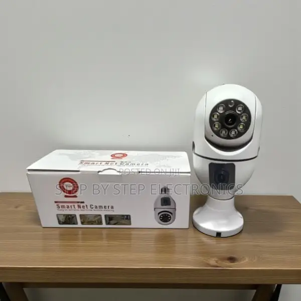 Full Color Mobile Monitoring Dual Lens PTZ WiFi Bulb Camera