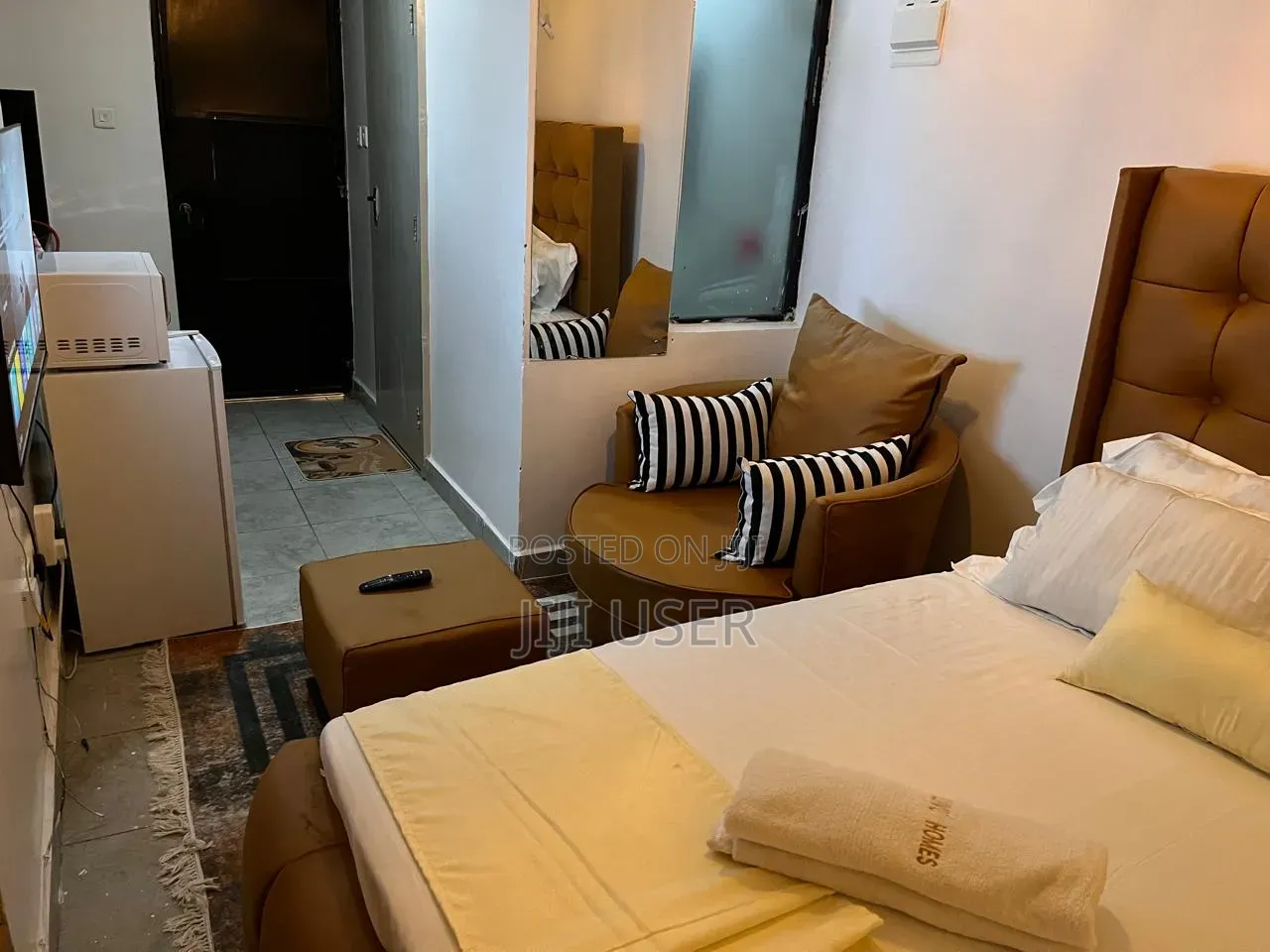 Chic Nairobi Studio | Minutes to JKIA & SGR