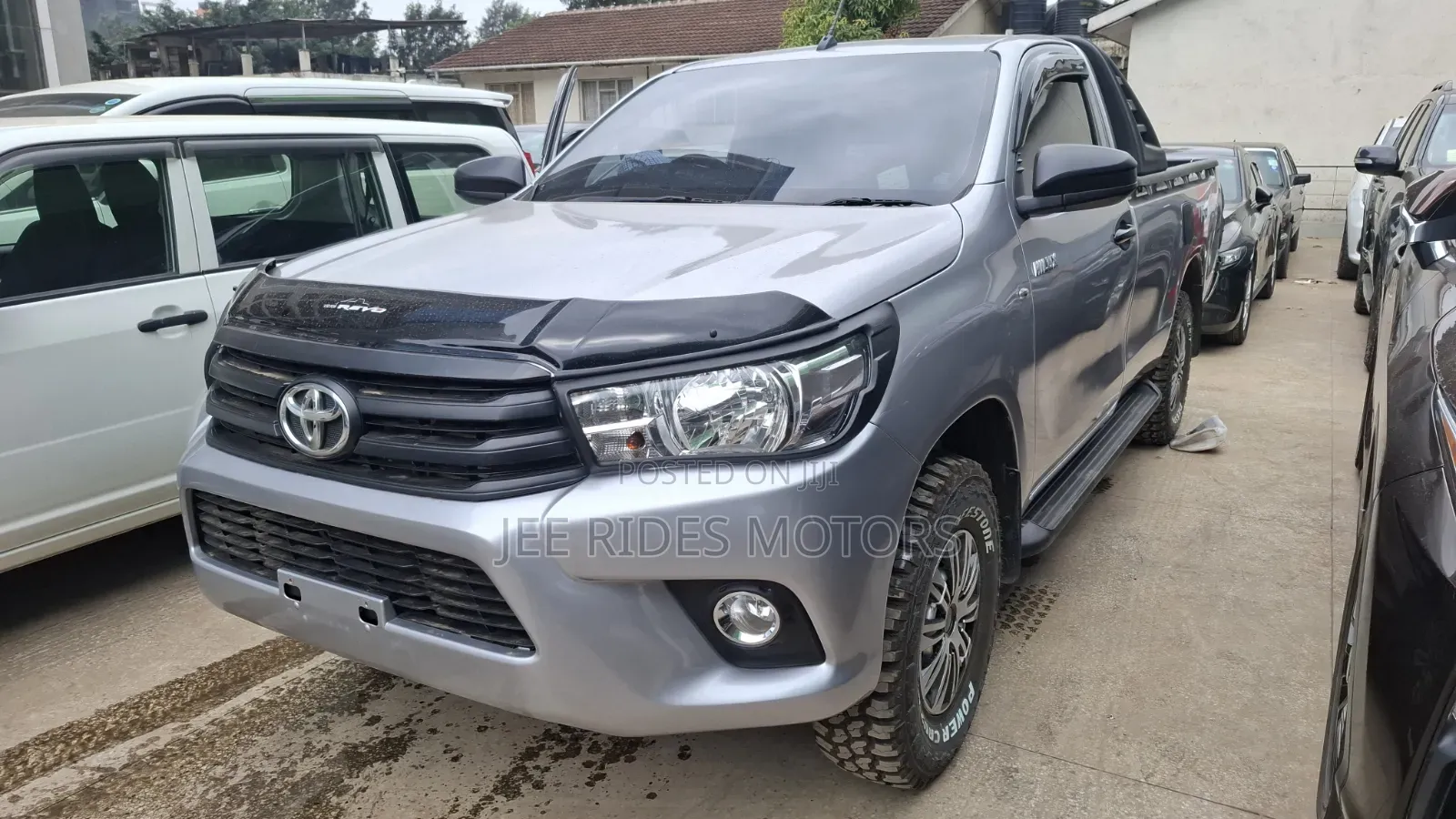 Toyota Hilux 2019 Gray