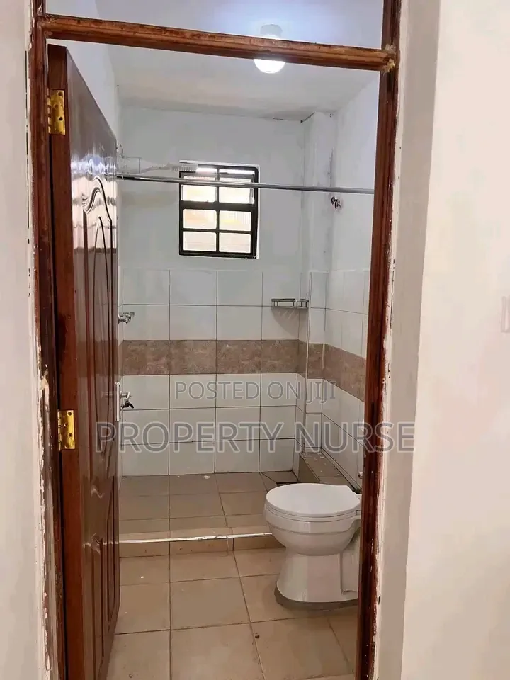 4bdrm Maisonette in Gateway Mall Area for rent