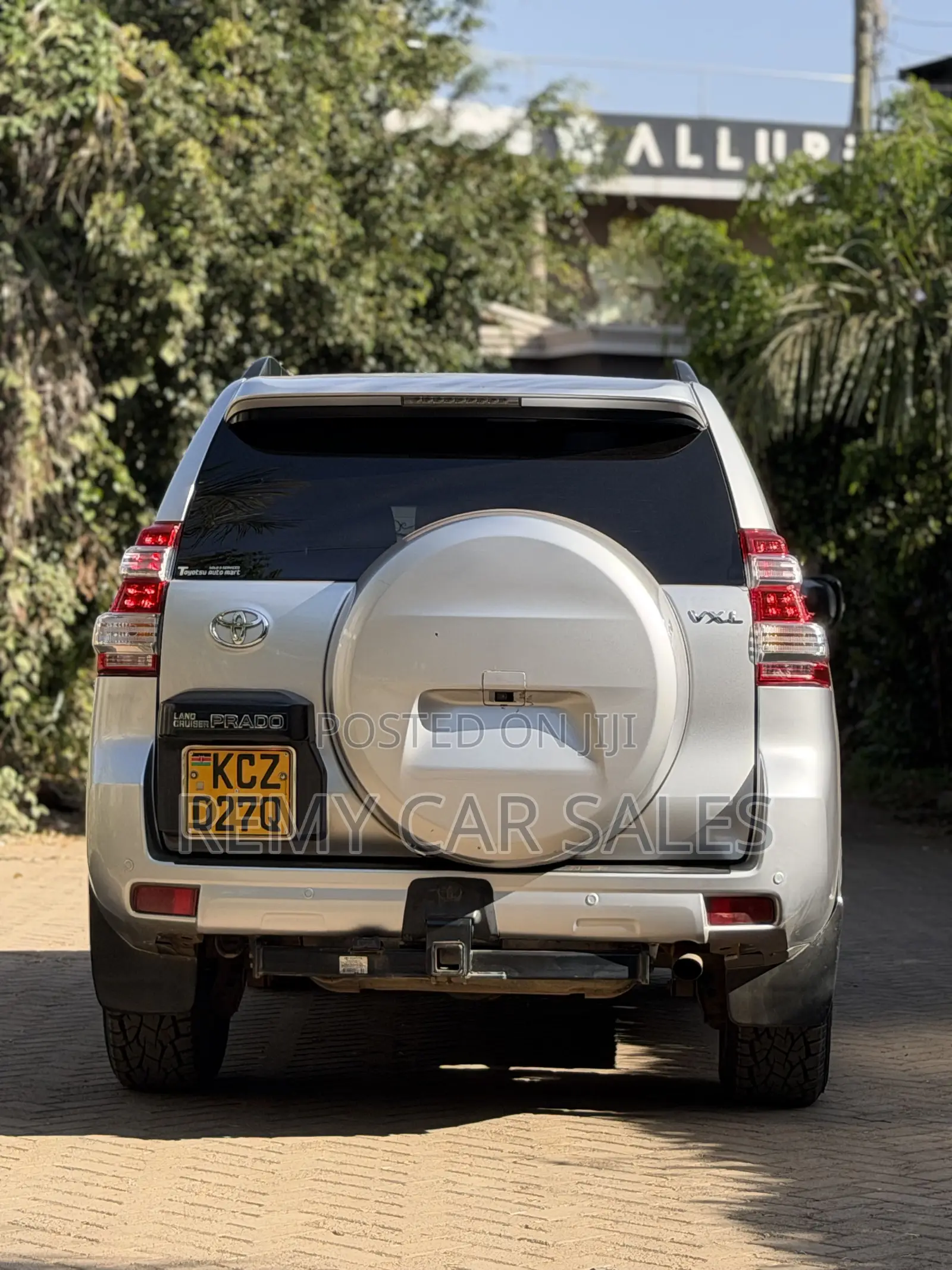Toyota Land Cruiser 2012 Silver