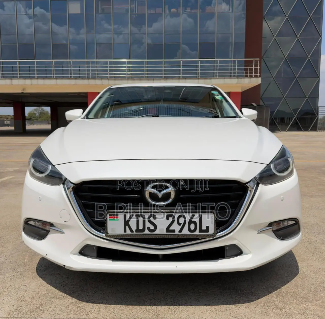 Mazda Axela 2018 White