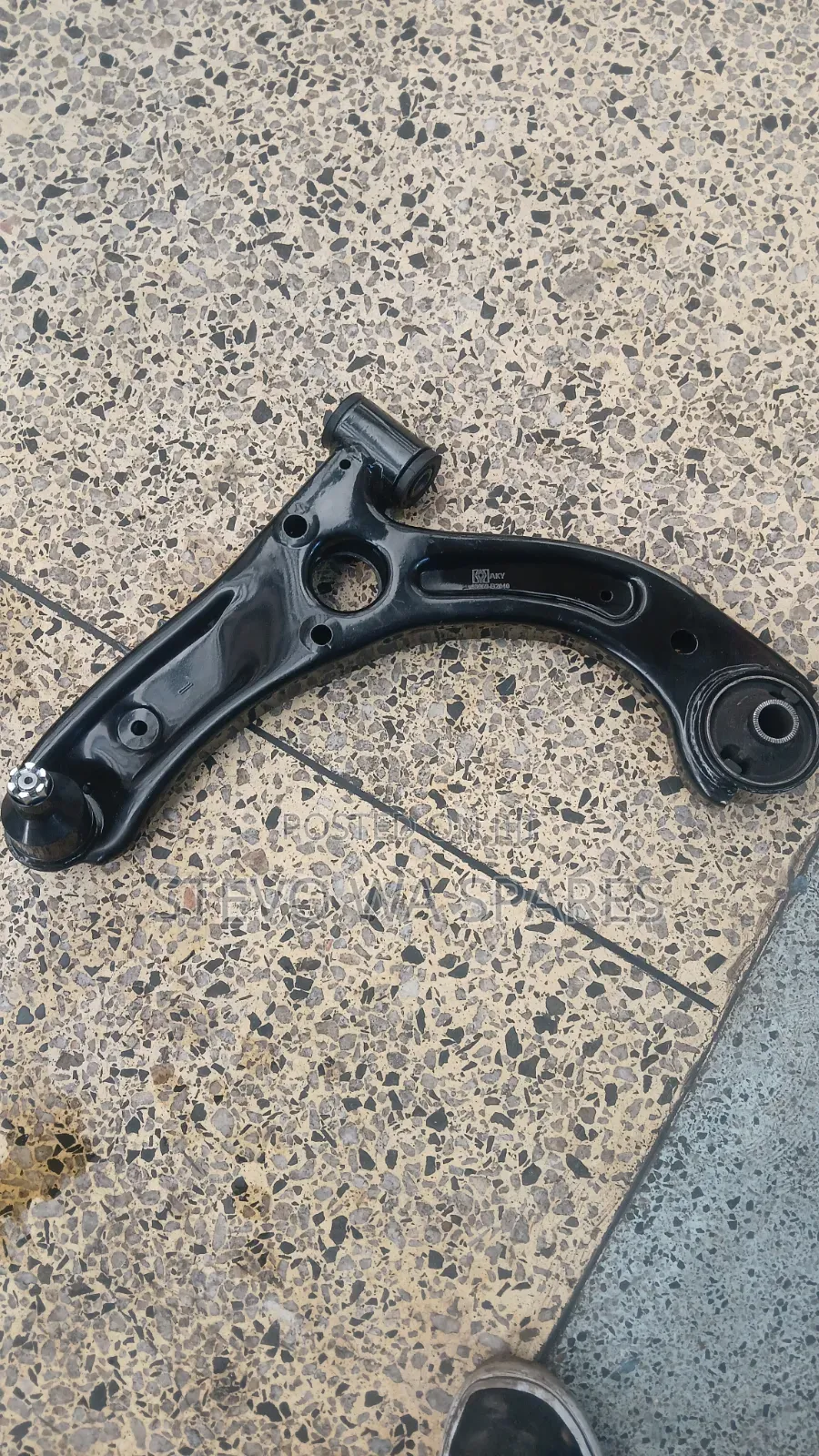 Daihatsu Mira Control Arm