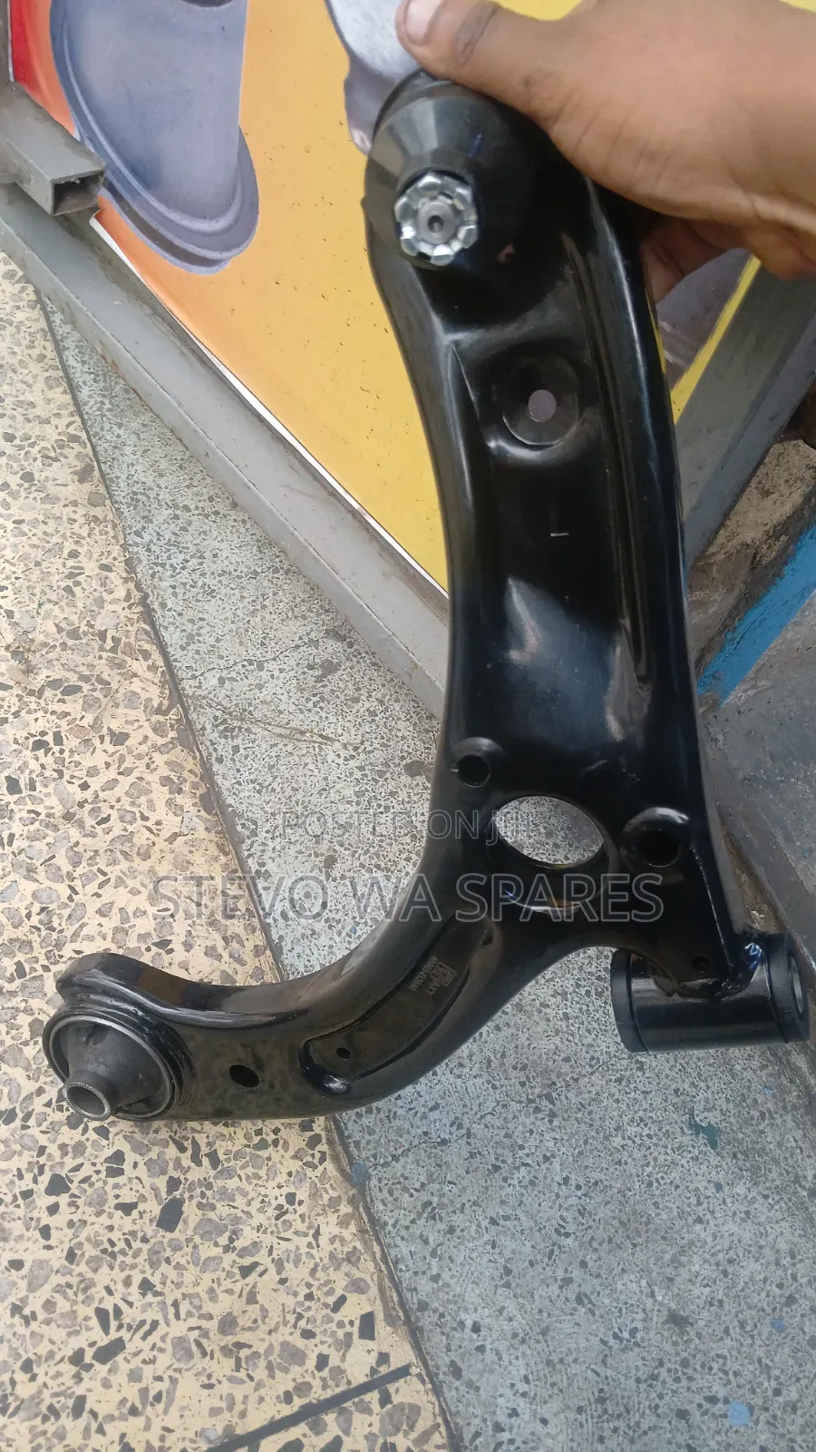 Daihatsu Mira Control Arm