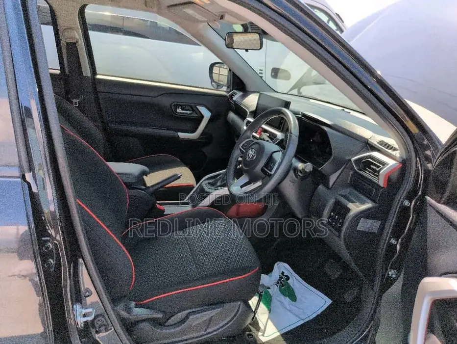 Toyota Raize 1.0 FWD 2020 Matt Black