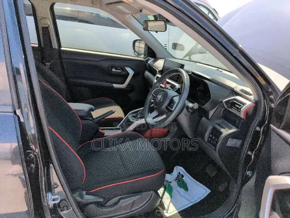 Toyota Raize 1.0 FWD 2020 Matt Black