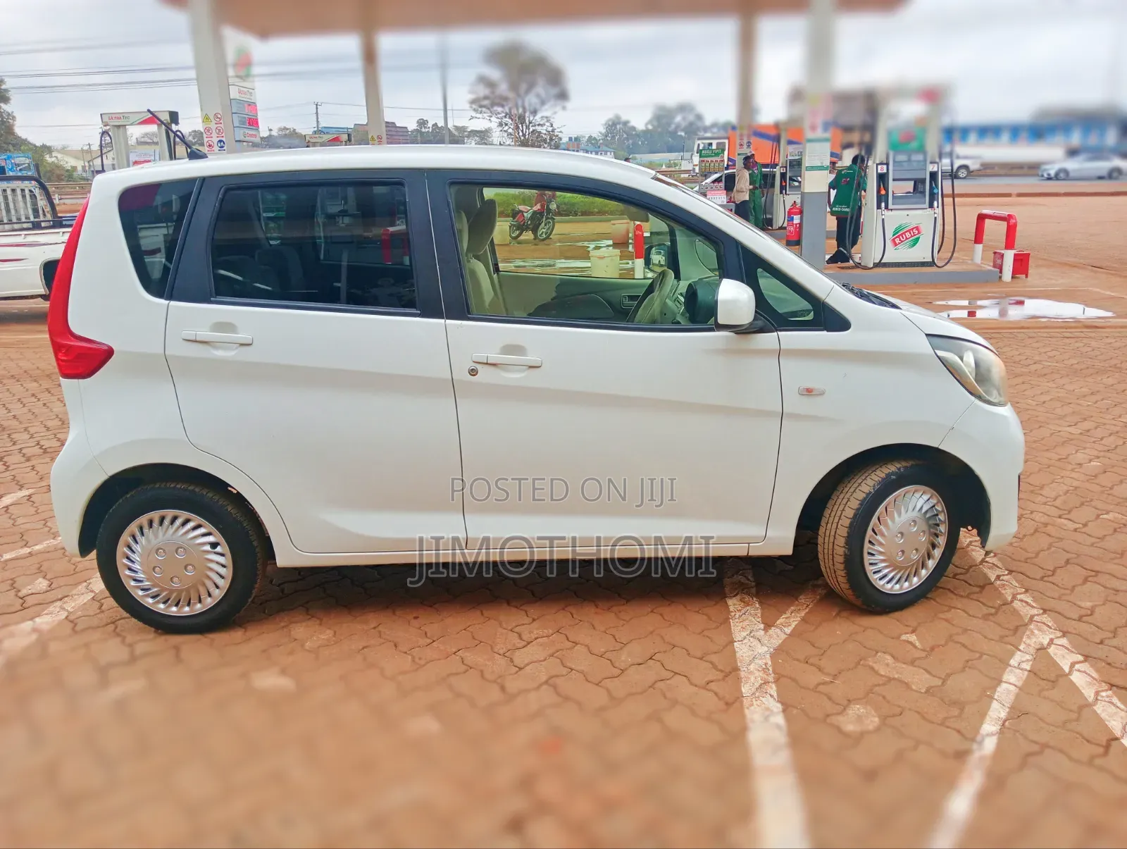 Mitsubishi EK Wagon 2019 White