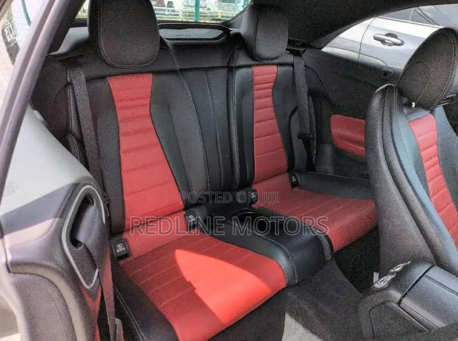 Mercedes-Benz E200 2019 Off white