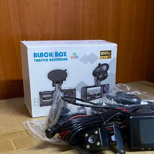 C309 3 Lens Car Dashcam With WiFi Connection