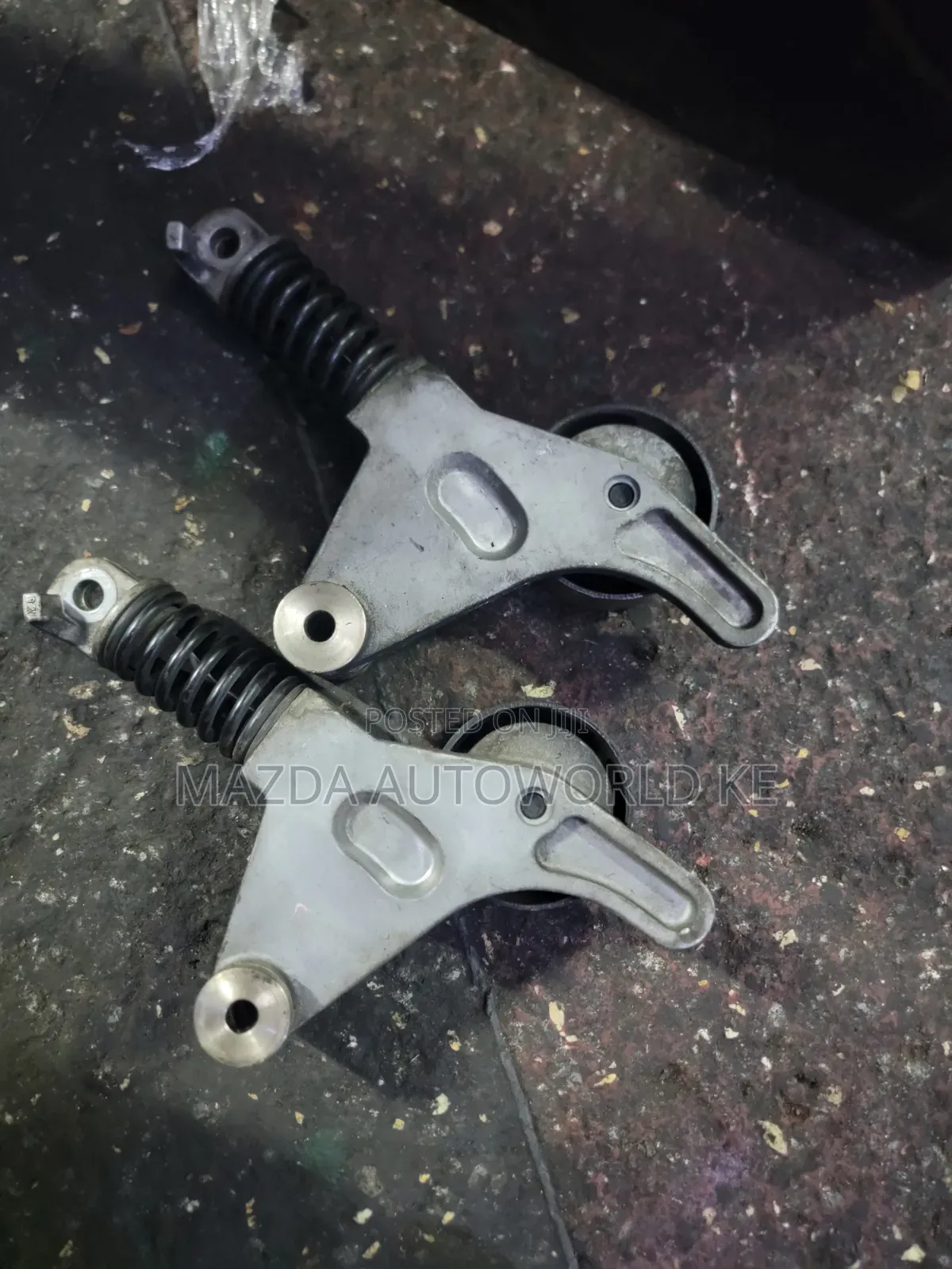 1AZ, 2AZ Engine Belt Tensioner