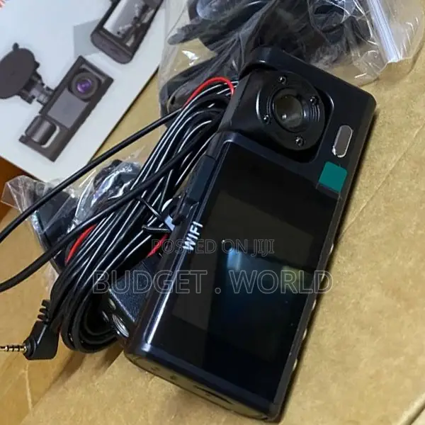 C309 3-Lens Vehicle Dash Camera Wireless Recorder