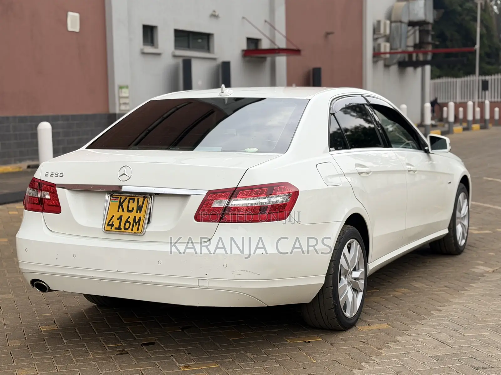 Mercedes-Benz E250 2012 White