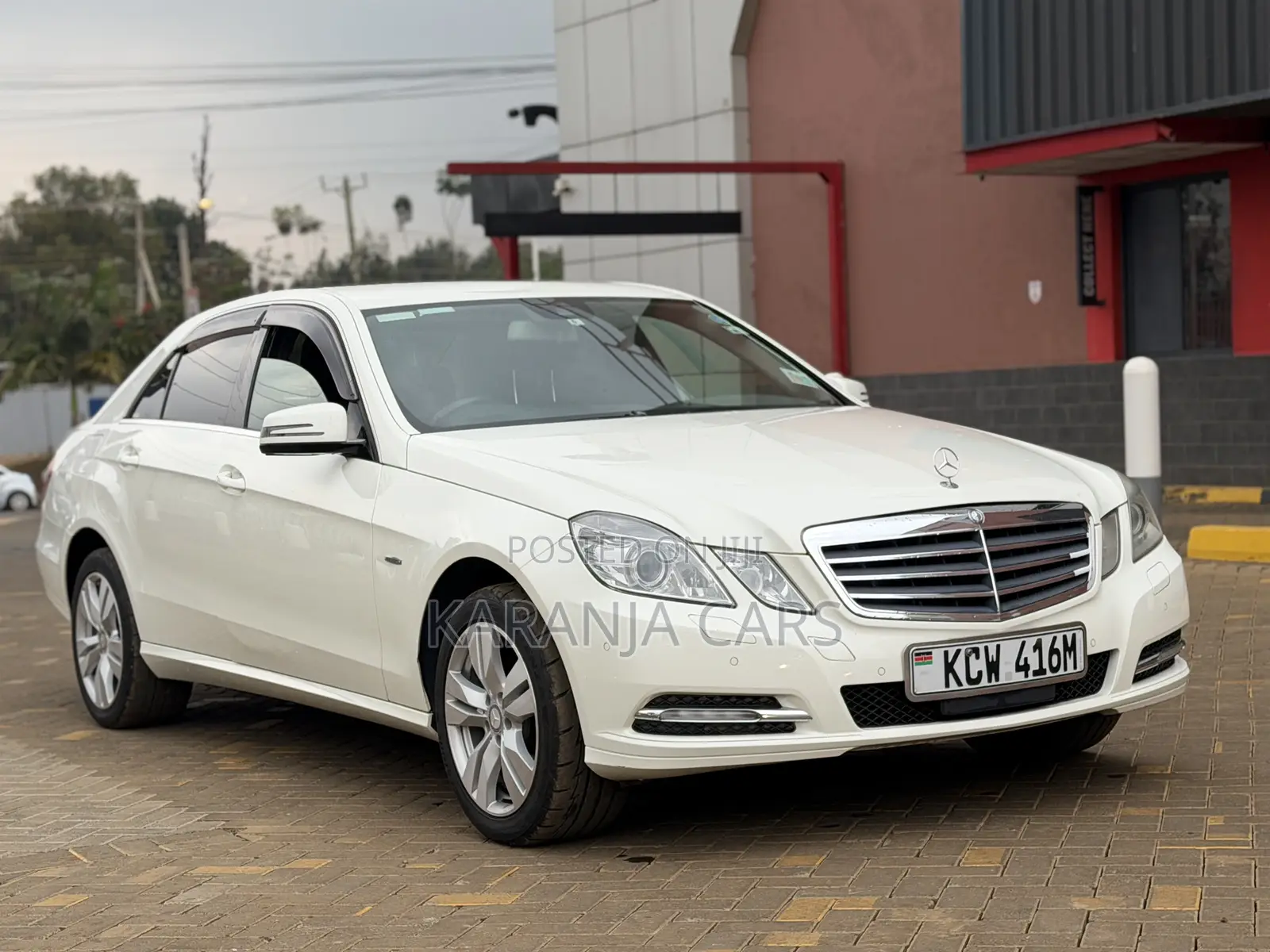Mercedes-Benz E250 2012 White