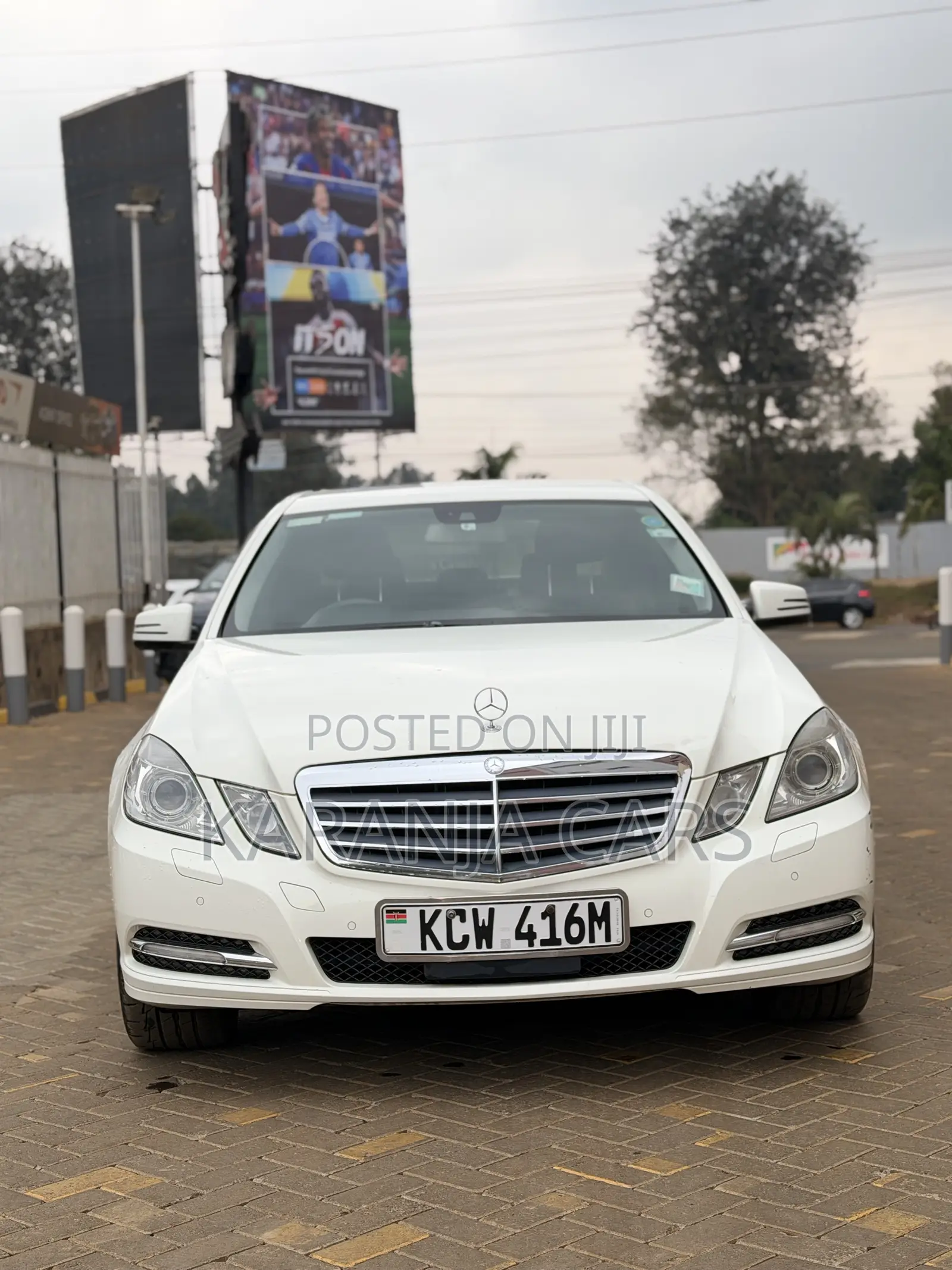 Mercedes-Benz E250 2012 White