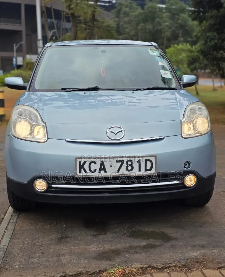 Mazda Verisa 2008 Blue