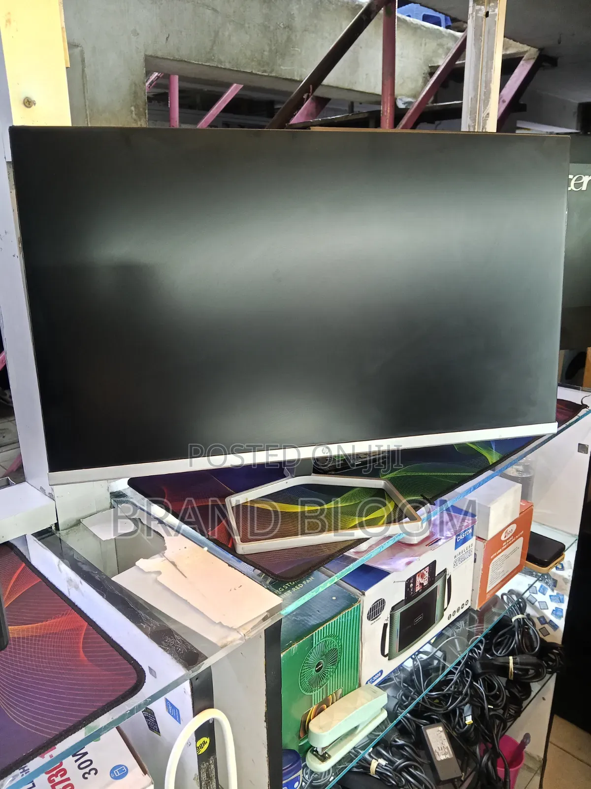 HP 24 Inches Frameless Monitor