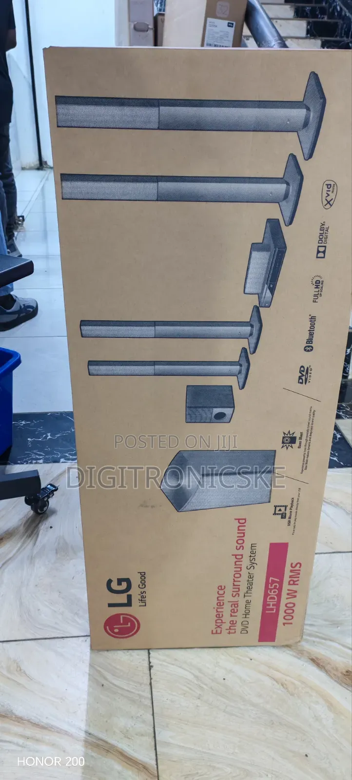LG Lhd657 4 Tallboys 5.1ch Hometheatre 1000watts