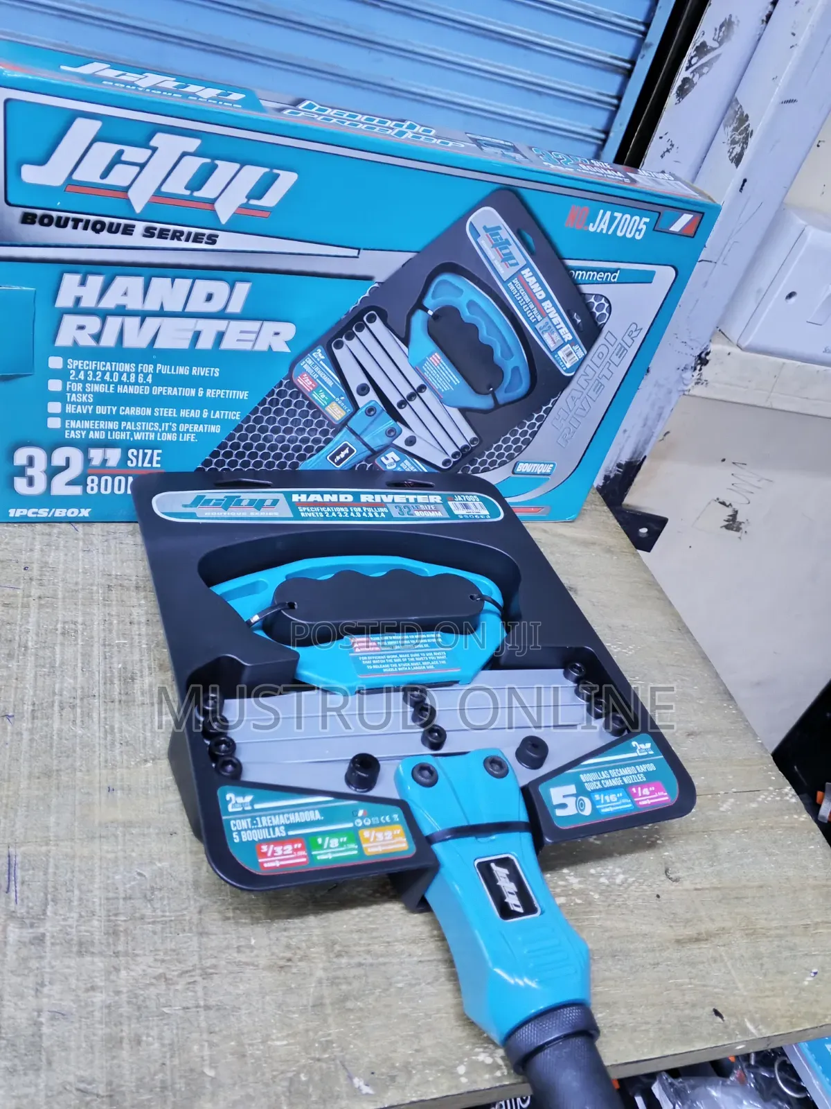 Hand Riveter