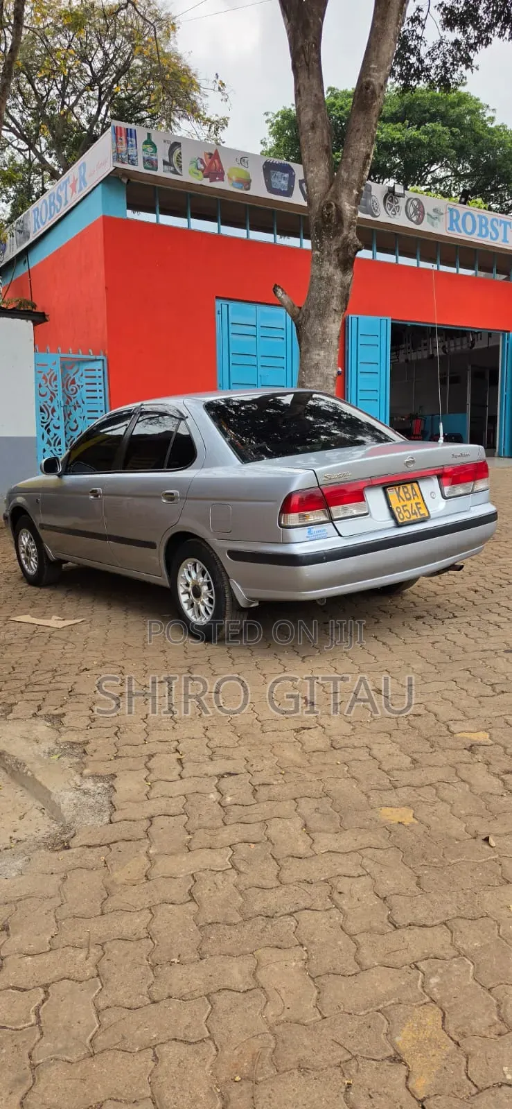 Nissan FB15 2002 Silver