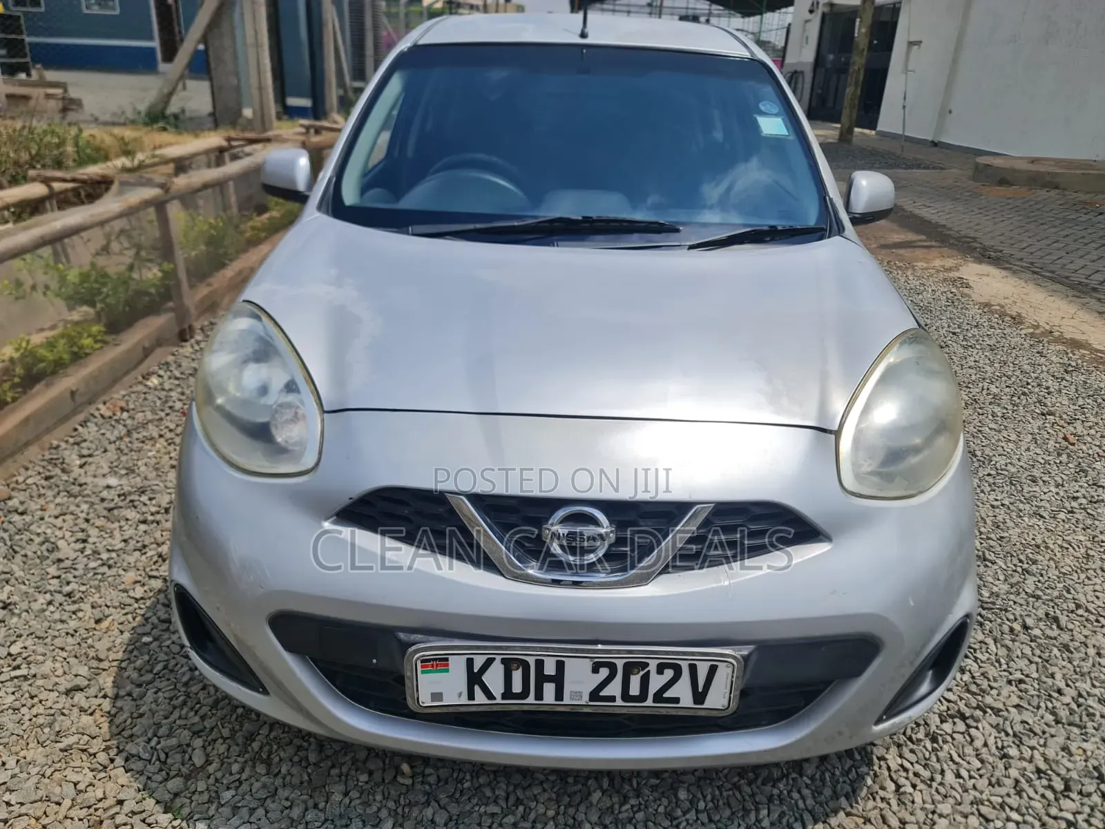Nissan March 2014 Silver