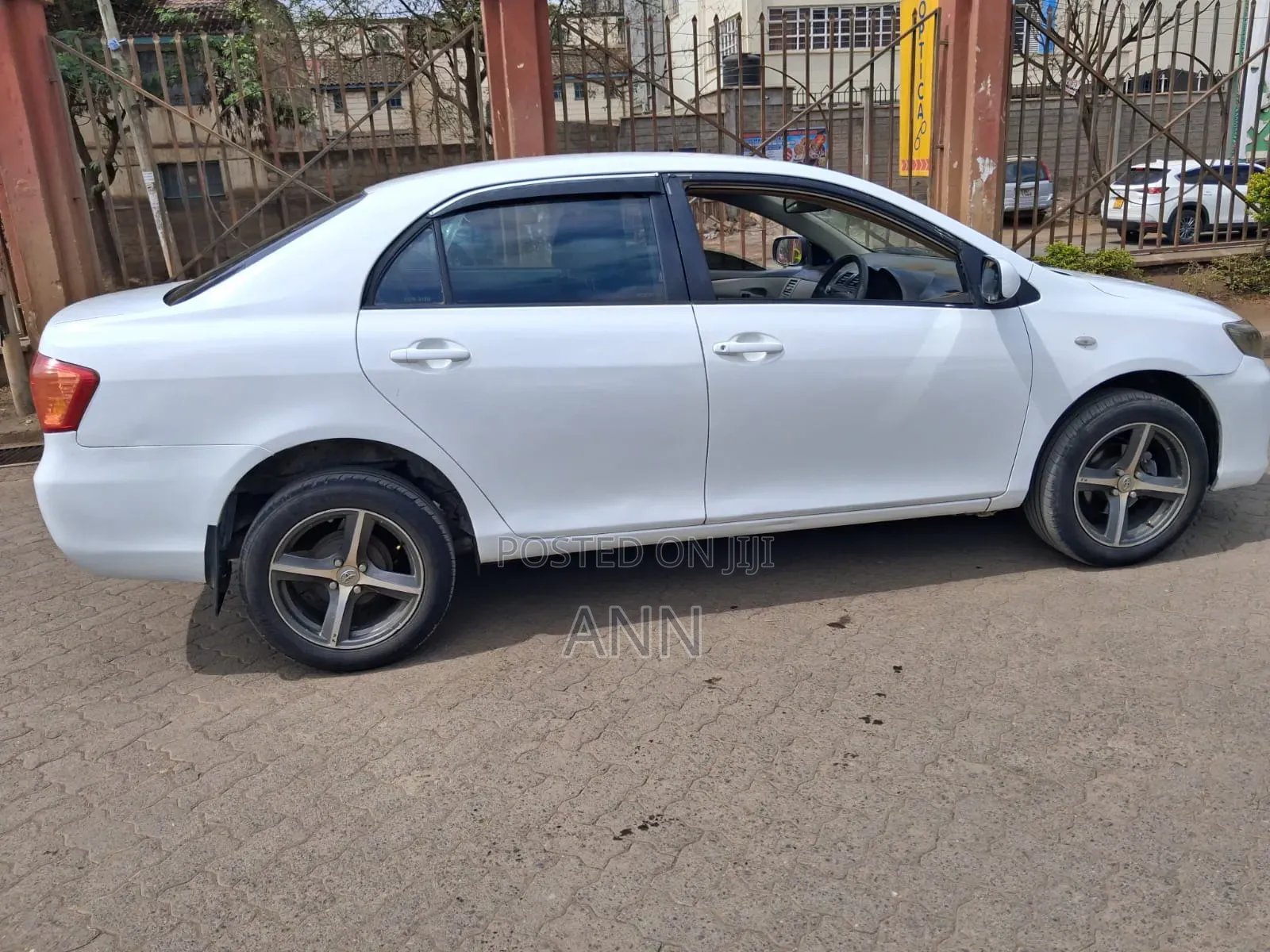 Toyota Axio 2007 White