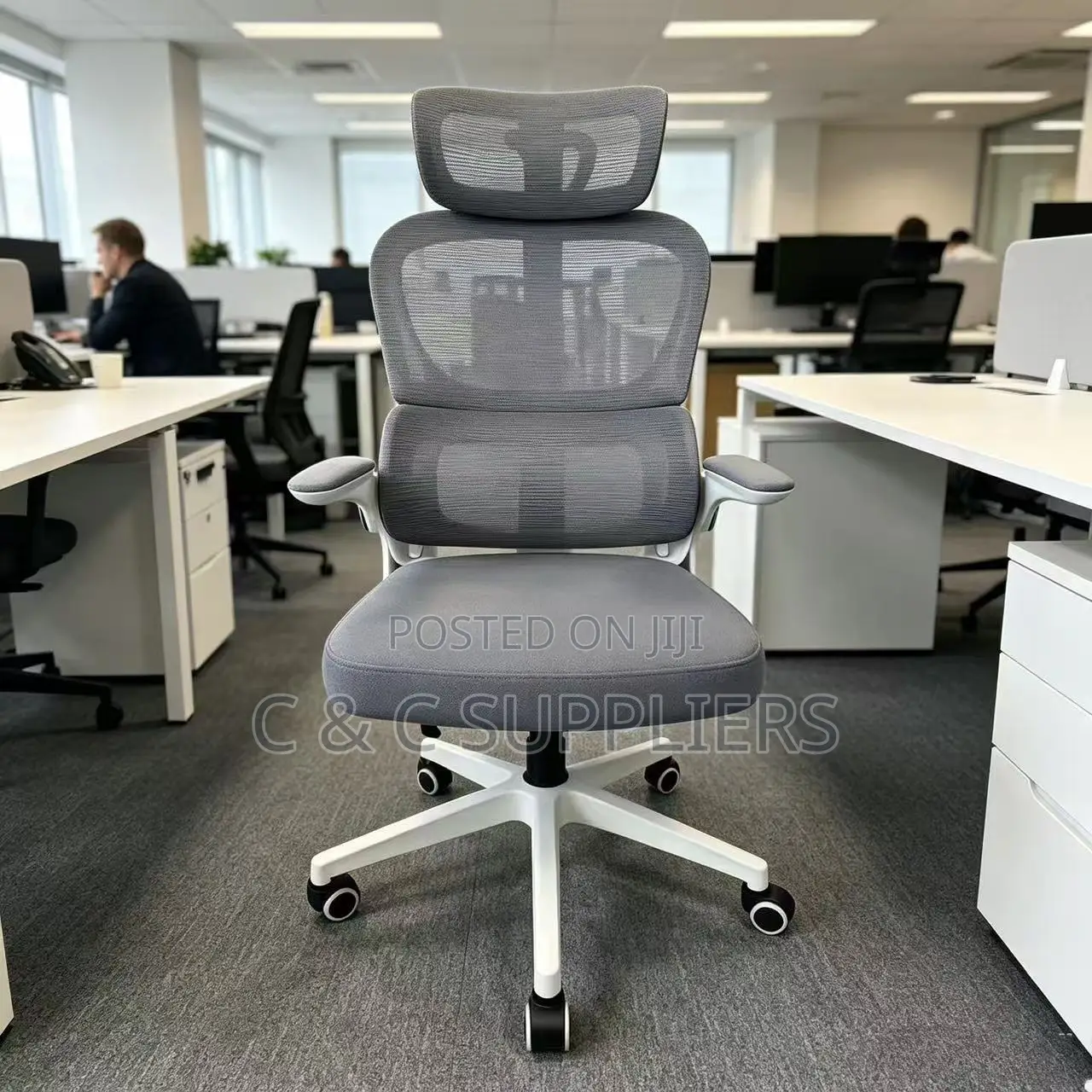 Adjustable Modern Ergonomic Mesh Seat.