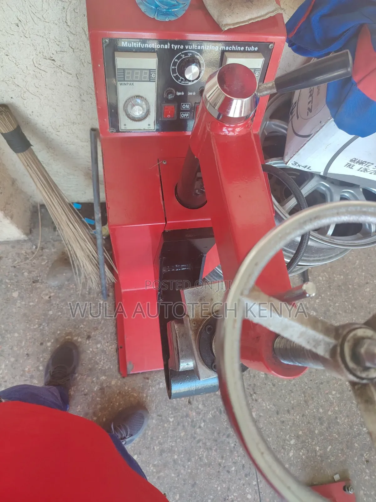 Safety Pretections Against Overheating Vehicle Vulcanizer Machine Wula