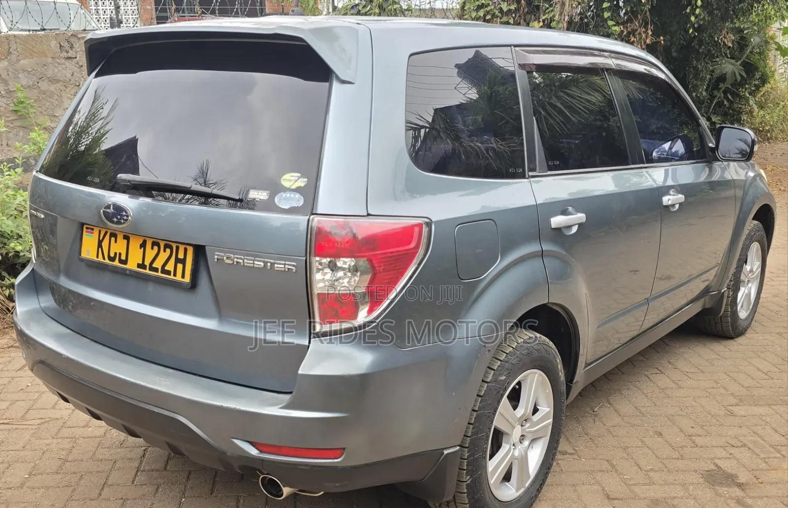 Subaru Forester 2010 Green