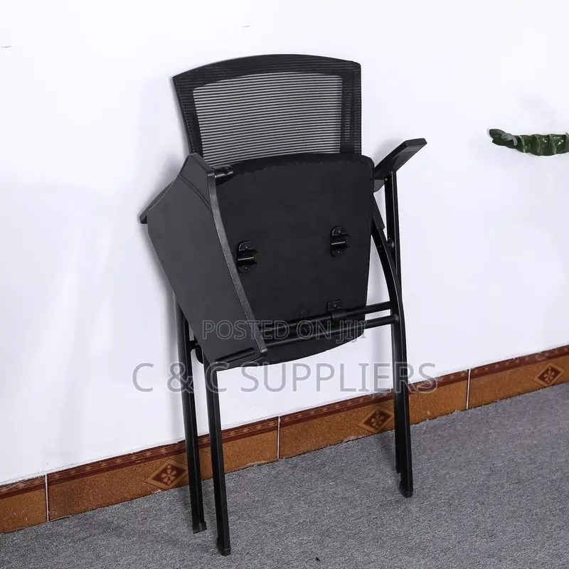 Foldable Lecture Chair.