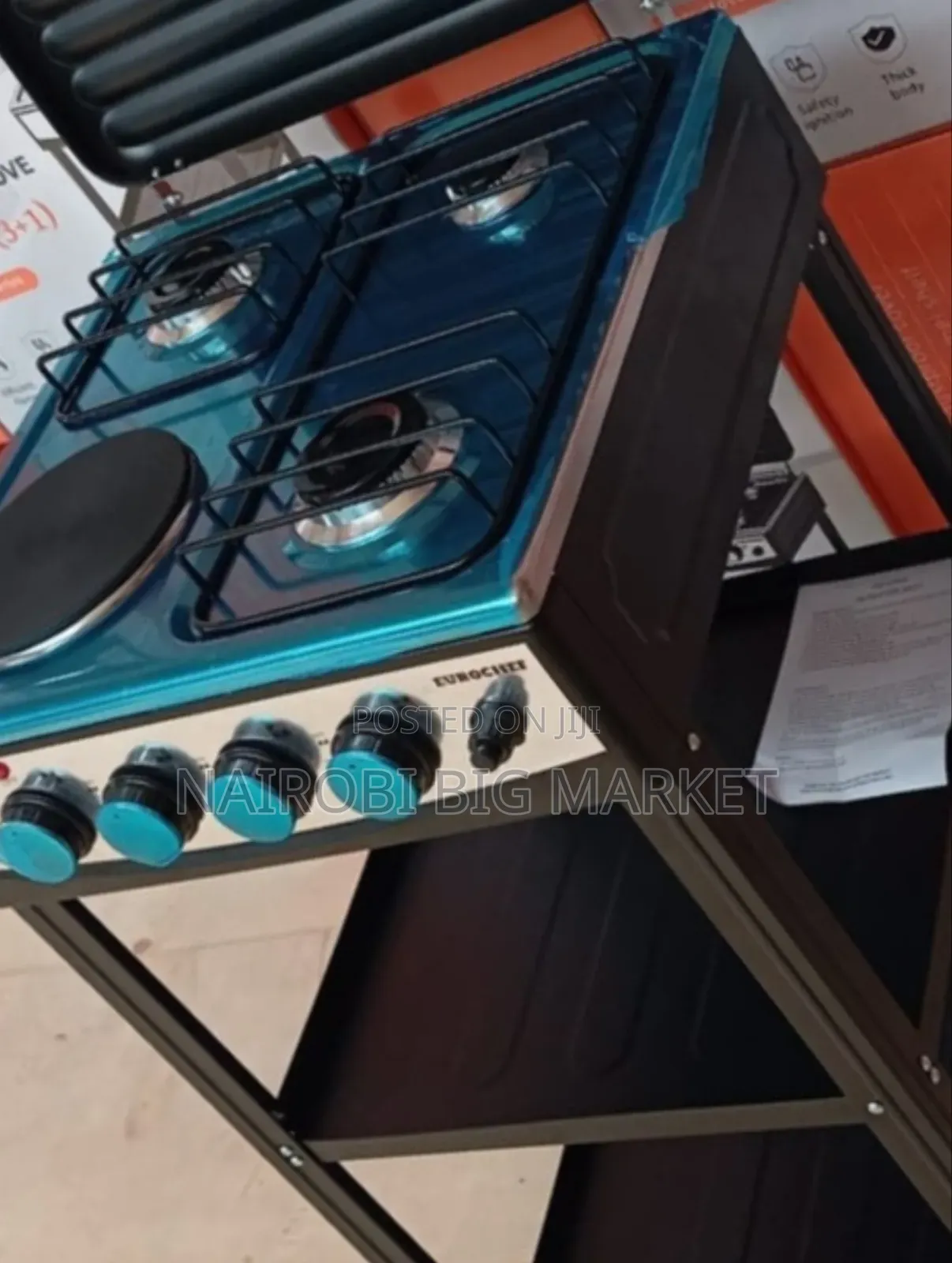 Eurochef 3+1 Electric Standing Cooker With Shelves