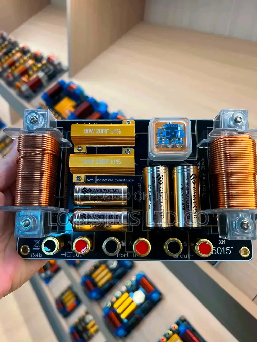 PA-9015 Suitable for 12-15 Inch Speaker 2 Way Speaker Crossover