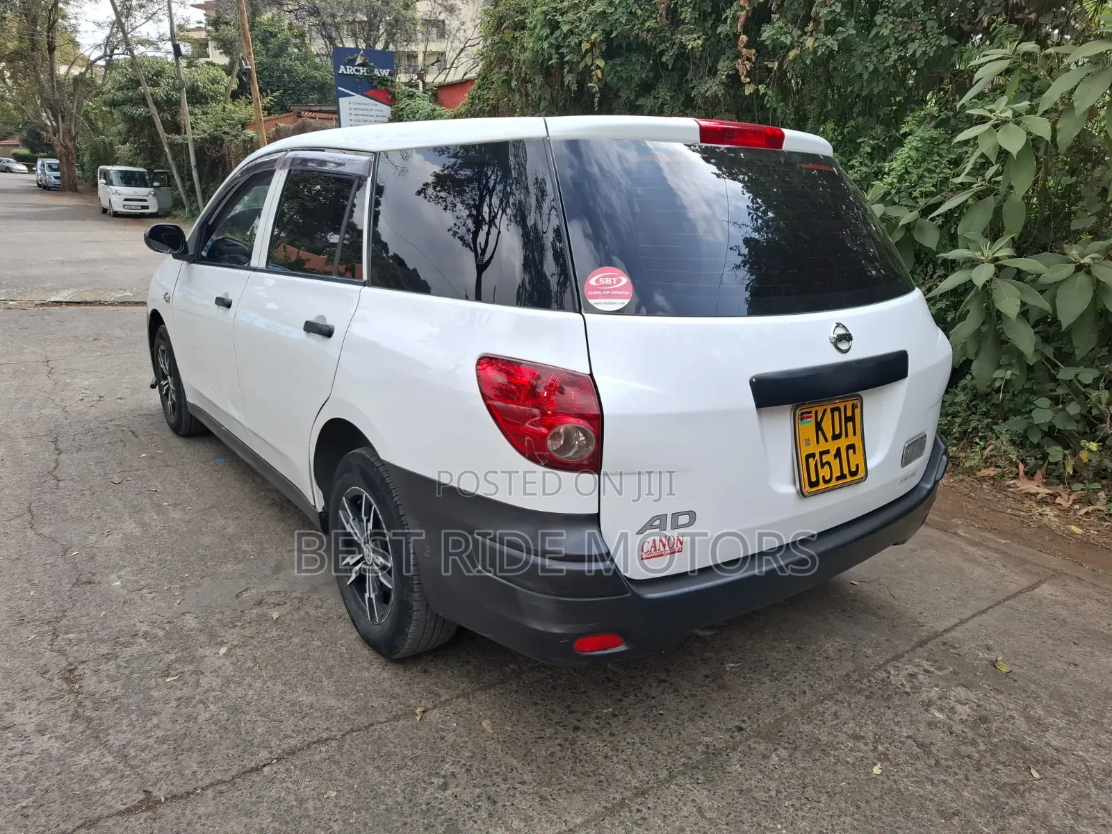 Nissan Advan 2014 White