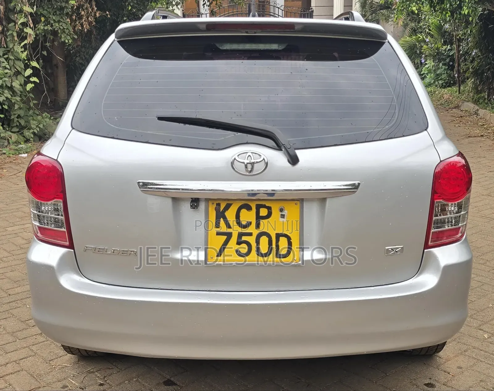 Toyota Corolla Fielder 2010 Gray
