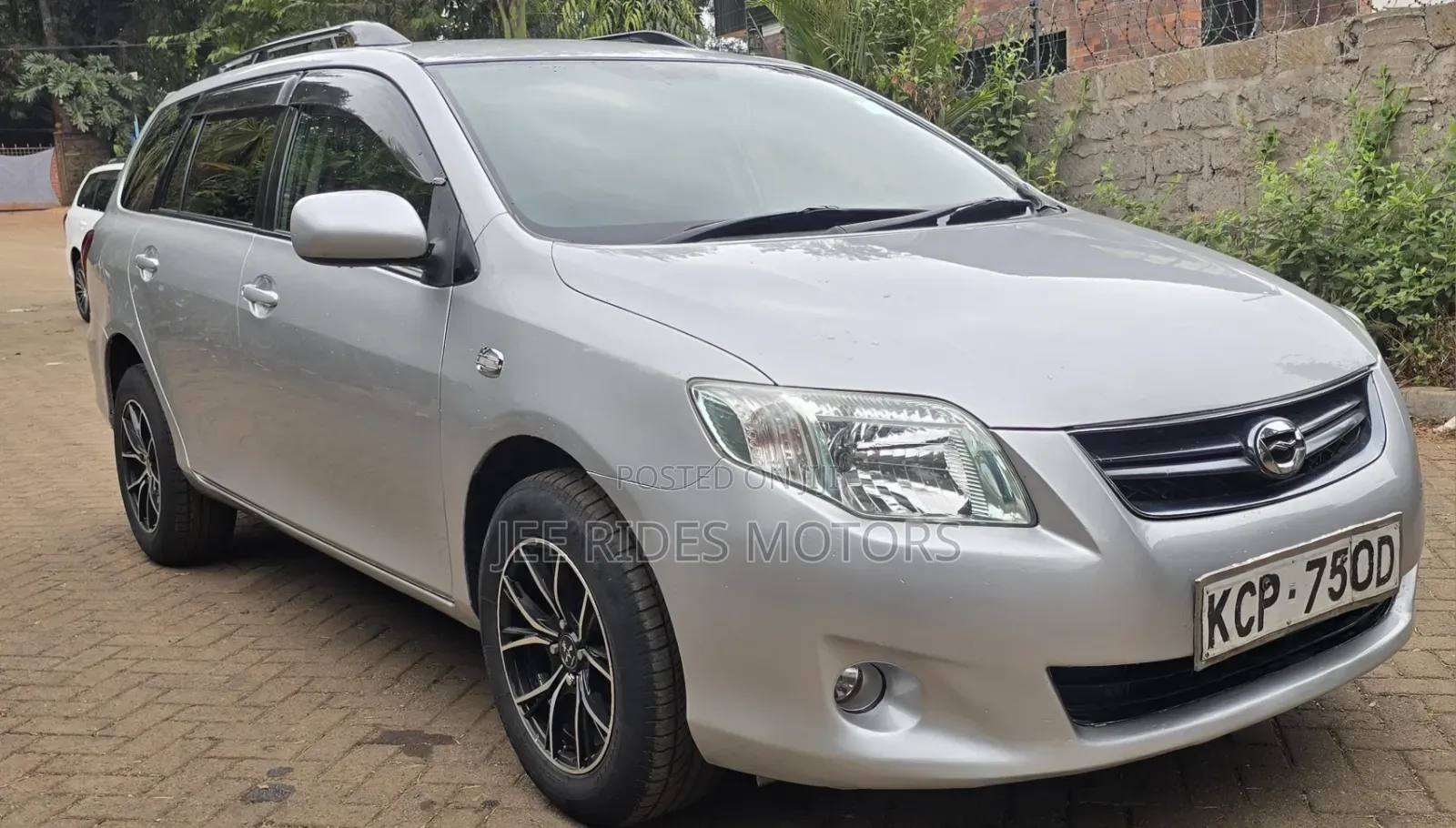 Toyota Corolla Fielder 2010 Gray