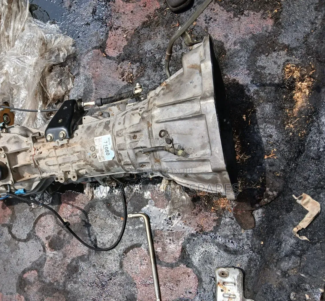 Toyota Hilux Gearbox 1kd