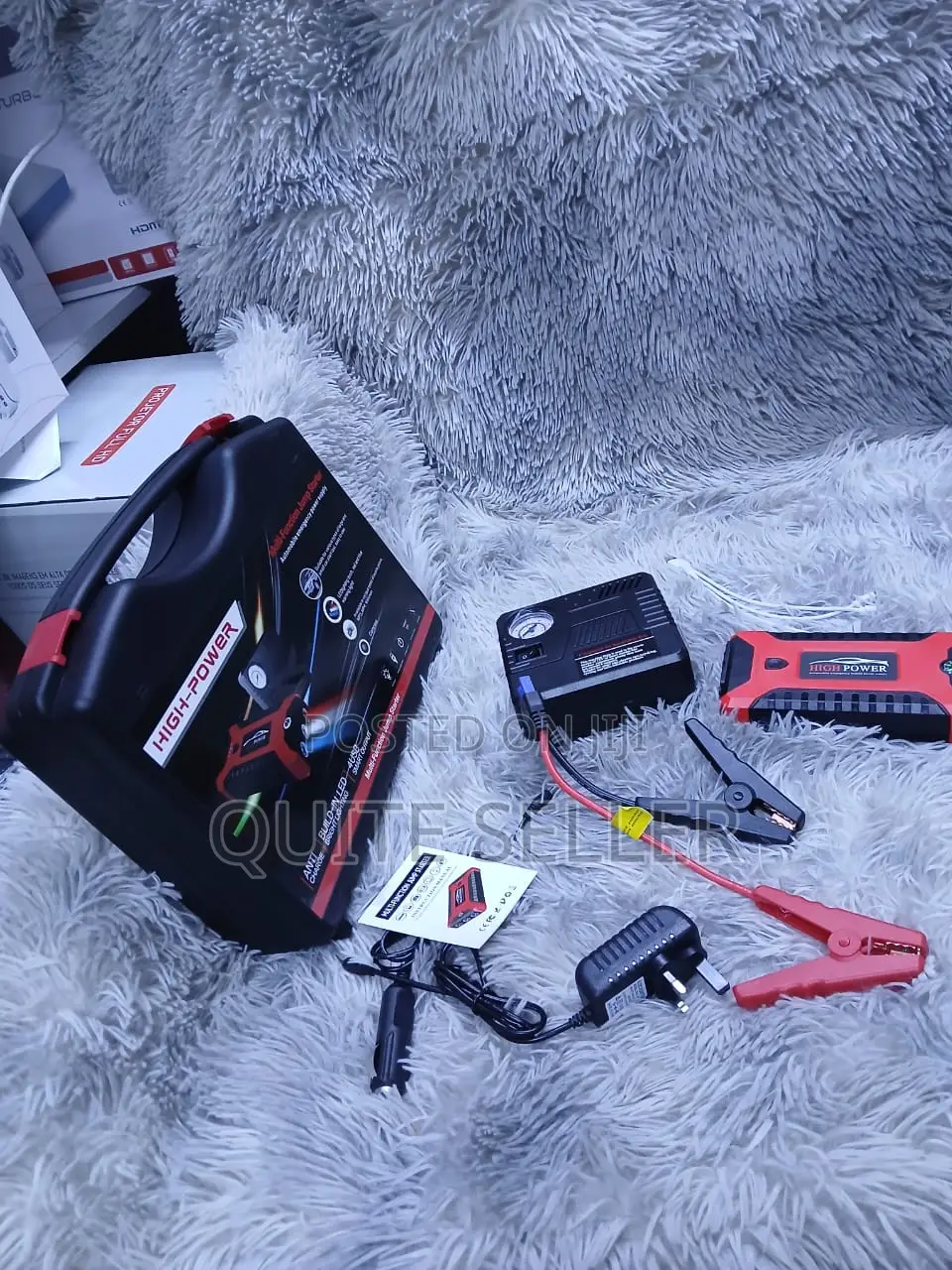 Drive Safe With Emergency Powerbank Air Full Kit Jumpstarter