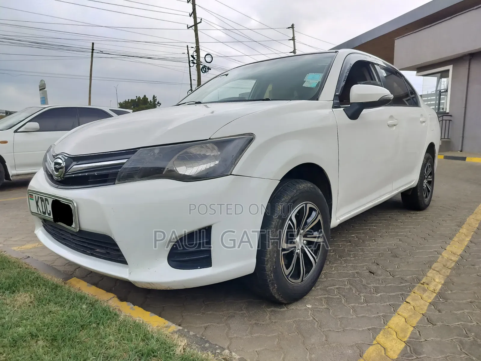 Toyota Axio 2014 Off white