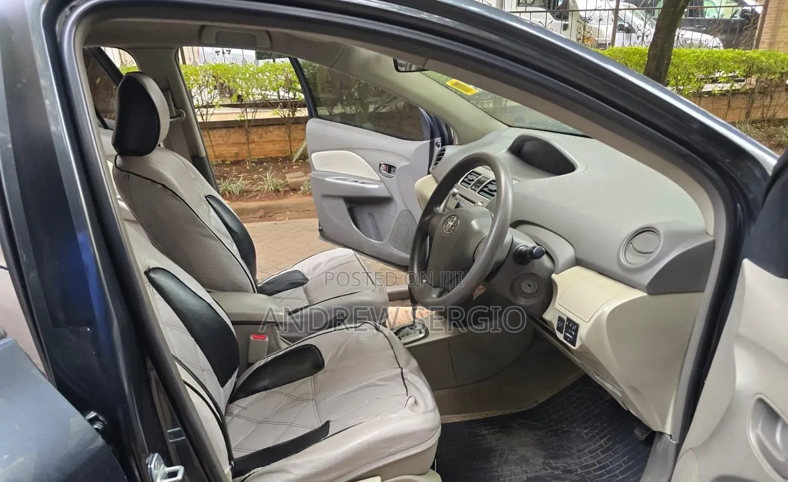 Toyota Belta 2009 Gray