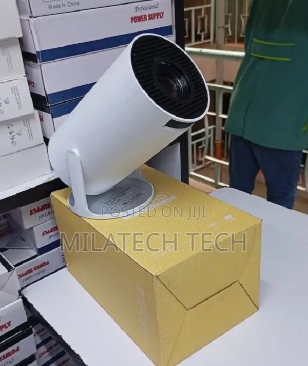 HY300 Android Movie Projector Portable