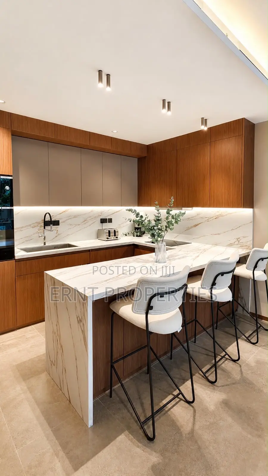 Furnished 1bdrm Apartment in Gigiri for sale