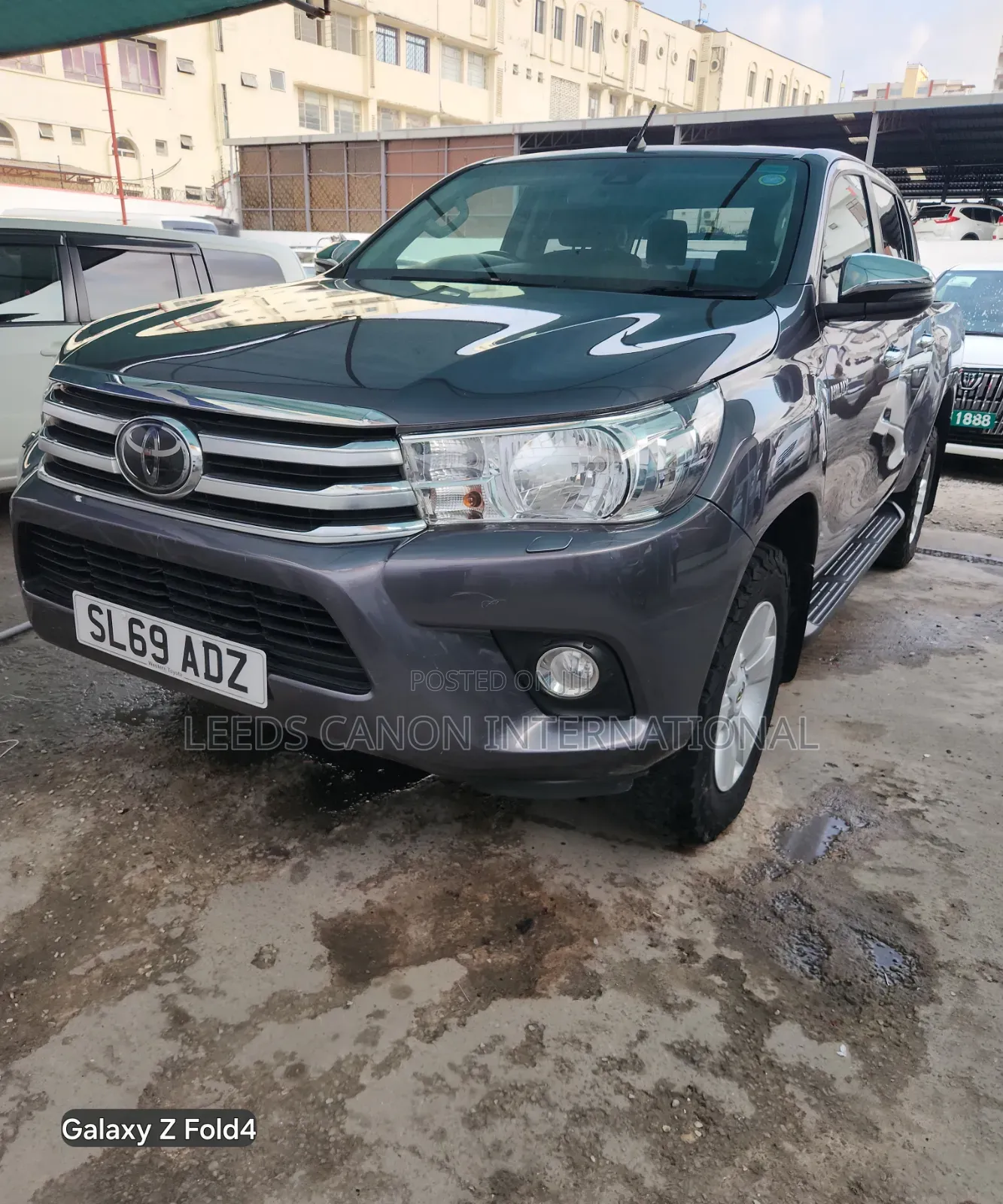 Toyota Hilux 2019 Gray