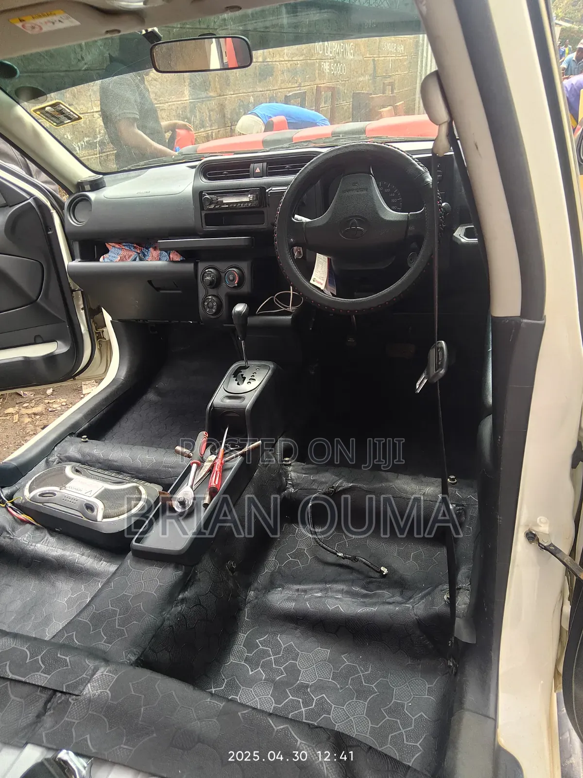 Car Floor Protection Wrapping – KSh 7,999