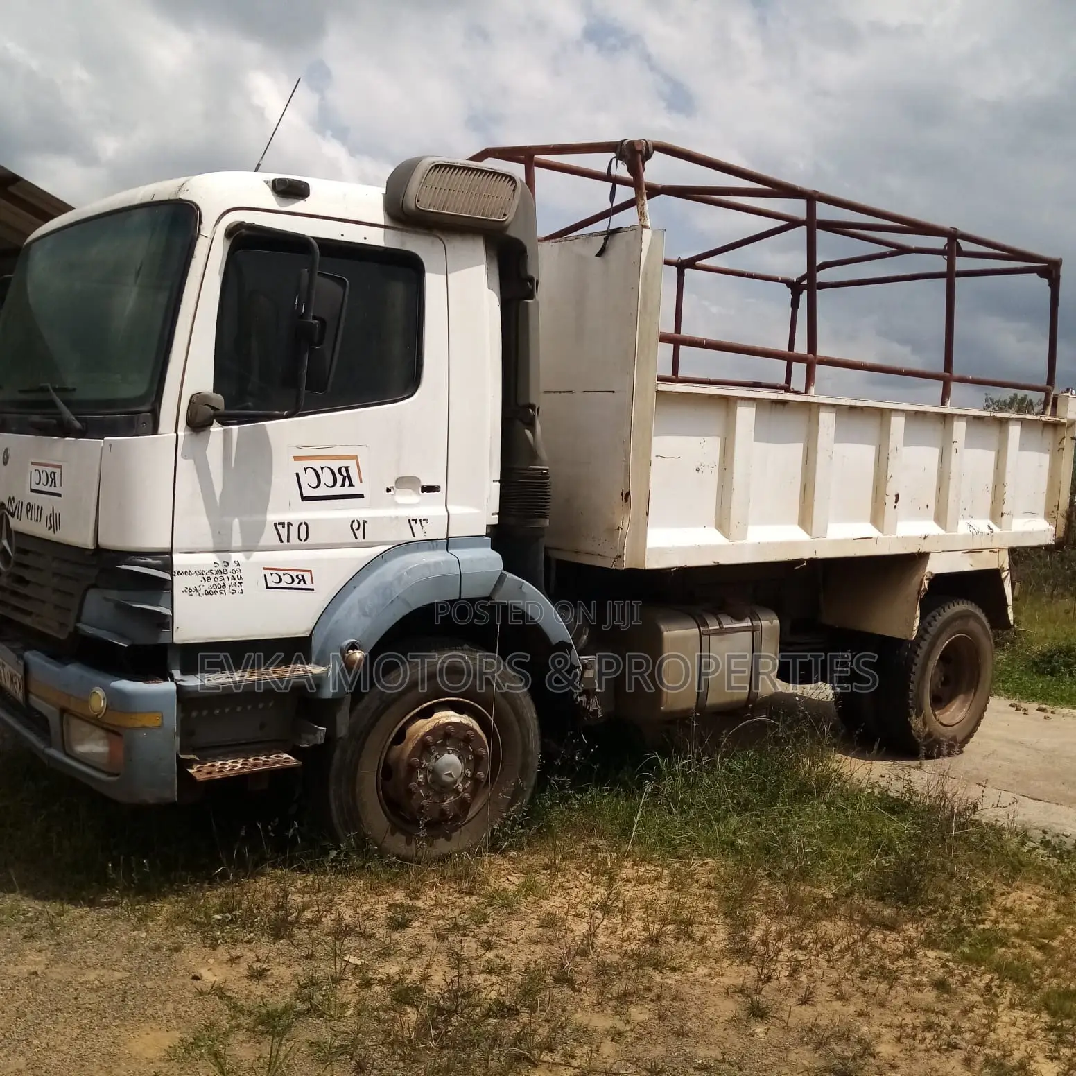Mercedes-Benz Atego 2004 White
